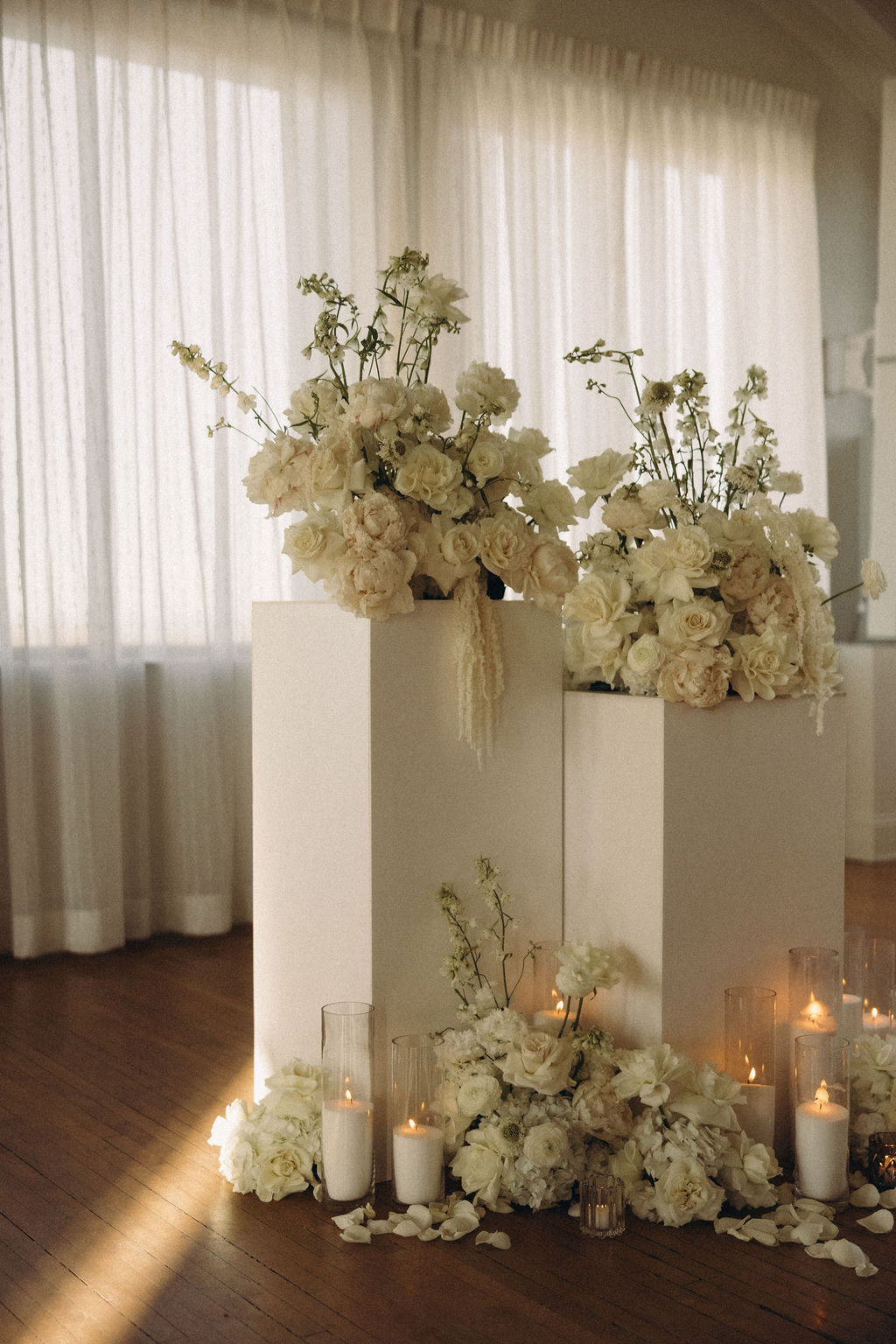 Pedestal Column