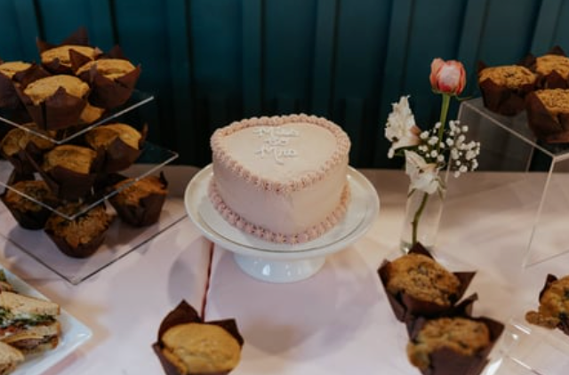 Haven Cake Stand